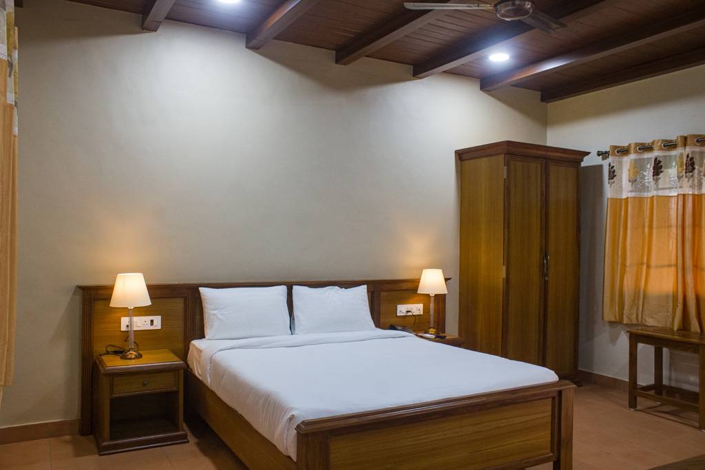 Deluxe Room 1024x683