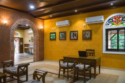 Reception in Loby